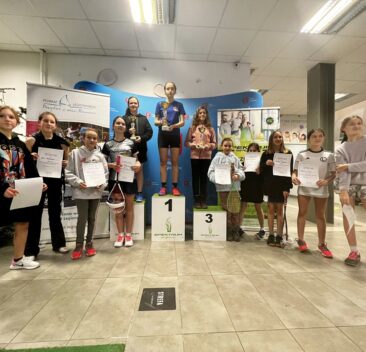 Turniej juniorski w Spektrum Sportu Legionowo